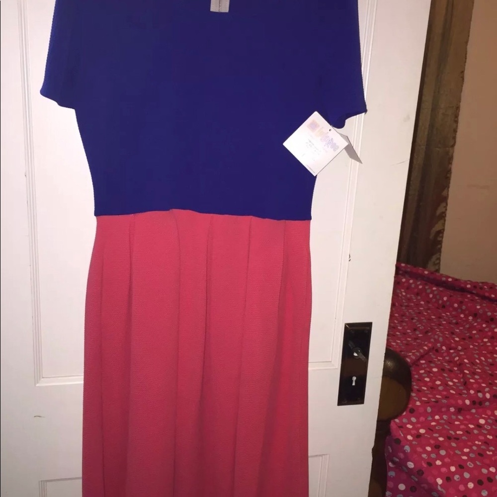 LuLaRoe Amelia  Dress Size Large